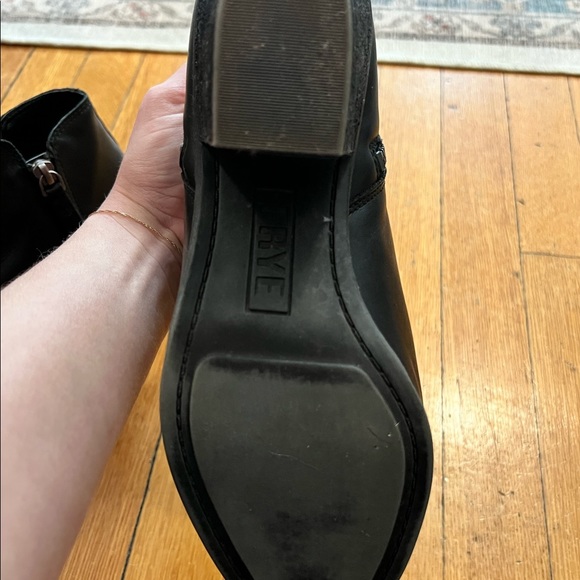 Vintage Frye booties - Picture 3 of 3